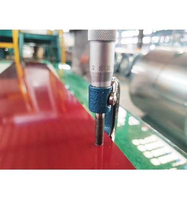 Rollo de acero Ral 3011 Marrón Rojo Ppgi para techos Rollo de acero Ppgi Brillante 3020 Ral 9024 Rollo de acero Ppgi y material para techos