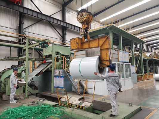 0.4mm Ppgl En bobinas de acero acero recubierto de color Ppgi 0.3-0.8mm Ppgi Hoja de construcción de metal 3d Estructura de madera grano Ppgi acero