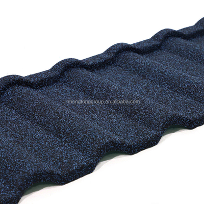 Lámina de techo de piedra dura de longitud personalizada 0.4 mm Acero de zinc para construcción Materiales de techo resistentes a la corrosión