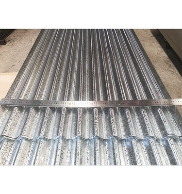 Tolerancia ± 1% ISO9001 Certificado 0,14-0,22 mm Placa de acero corrugado galvanizado para techos metálicos