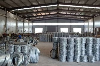 Rollo de alambre galvanizado de barba galvanizada 50 kg alambre de púas para afeitar tipo afeitador único y certificado BSCI