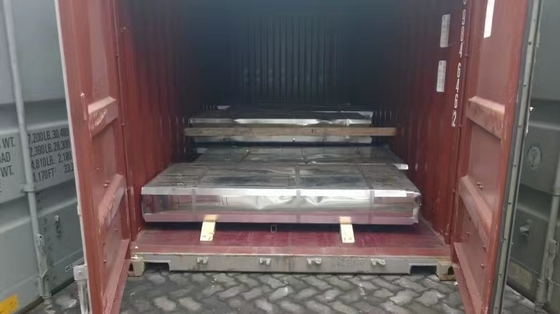 Techo de azulejo revestido con zinc con certificación CE para cubiertas de metal corrugado galvanizado de alta resistencia en la construcción de viviendas