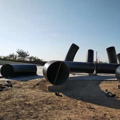 Tratamiento de superficie especial Tubo de acero soldado pintado de negro para proyectos de construcción Diámetro grande Q235B costura recta