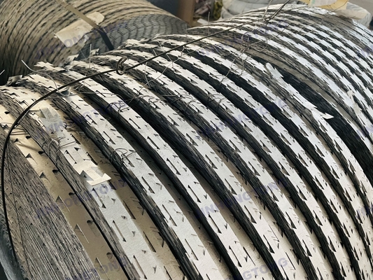 Hot Galvanizado 500m doble hebra de afeitar alambre de púas cerca alambre de alta resistencia a la tracción para mejorar la seguridad