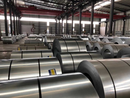 Material de construcción DX51D Z gi zinc revestido de acero galvanizado rollo / tira / bobina con el mínimo de spangle y certificado BIS