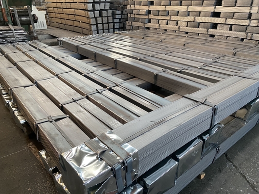 Alta resistencia estructural de acero al carbono barras planas Ventas calientes1095 acero de resorte plano en 6m9m12m o longitud personalizada para su