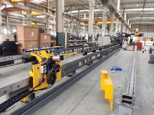 Procesamiento estándar ASTM de perforación de barras de acero con ángulo igual para la serie S235JR-S335JR de 3 a 24 mm de grosor