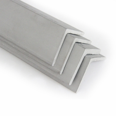 Válvula angular razonable de acero inoxidable 40*40*4 con acabado de superficie TSHS/2B/THS/2D/BA/2BB y facturación por peso real