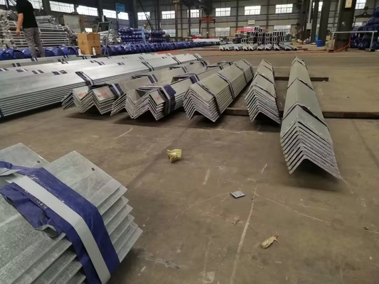 Barras de ángulo desigual iguales resistentes a la corrosión para la construcción ASTM SUS304 310S 316 de acero inoxidable