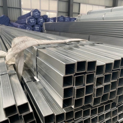 B X42 X52 X60 X70 Calidad de acero al carbono 0,5-2,0 mm de espesor de pared de acero galvanizado laminado en caliente tubo cuadrado para entrega líquido