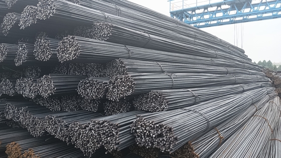 Rebarras de acero al carbono de alto nivel HRB400/500 ASTM A615 BS4449 para edificios comerciales 8M de longitud