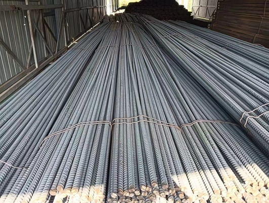 Rebarras de acero al carbono de alto nivel HRB400/500 ASTM A615 BS4449 para edificios comerciales 8M de longitud