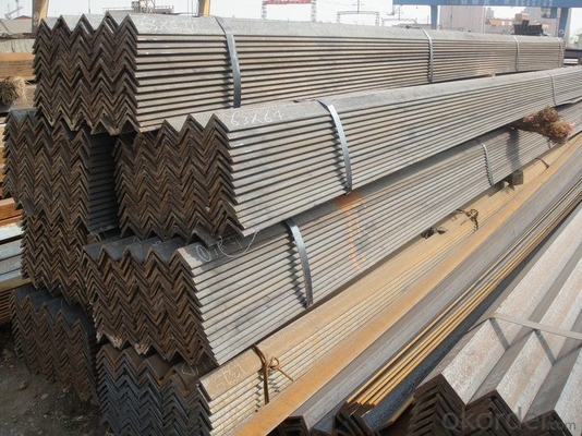 Barras de ángulo de acero de alta resistencia AISI Q235 Q235B para construcción en color RAL y estándar AiSi