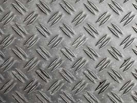 Precio de fábrica laminado en caliente o en frío ASTM A36 Q235 Q345b Hoja de acero al carbono a cuadros Placa de acero a cuadros