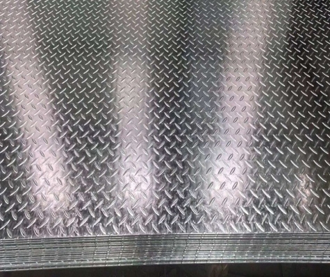 2024 Venta caliente: Placas de acero a cuadros de alta calidad con diseño de lágrima, precio de fábrica perfecto para aplicaciones de construcción naval