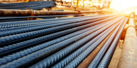 HRB400/500 ASTM A615 BS4449 Rebares de acero al carbono para edificios comerciales