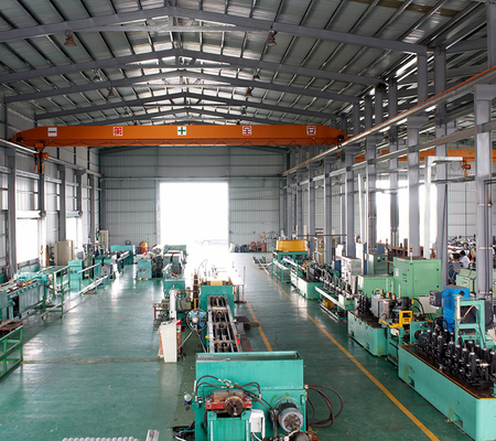 Fabricante al por mayor de tubos de acero inoxidable polidos redondos 201 304 316 en China