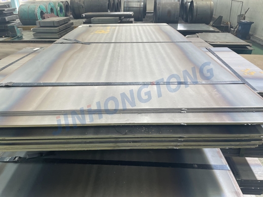 Gran inventario de placas de acero al carbono laminadas en caliente, disponibles en tamaños 212506000mm, con los grados Q355, SS400 y Q195