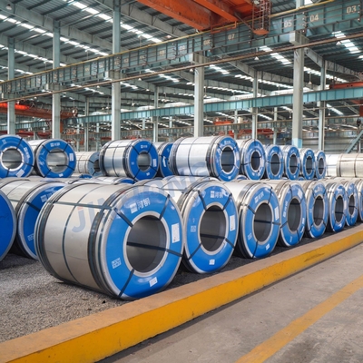 Venta en caliente a bajo precio 29 calibre 0,6 mm bobina de acero laminado en frío acero de carbono laminado en frío en bobinas para automóviles