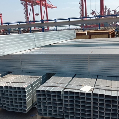 Tubos cuadrados 50x50 mm Tubo de hierro rectangular negro de 1,8 mm de espesor Tubos cuadrados galvanizados sumergidos en caliente