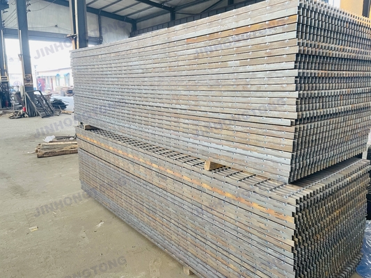 Precio de fábrica de suelo de rejilla de acero galvanizado 30 pulgadas garaje de acero antideslizante pasarela de rejilla para el suelo