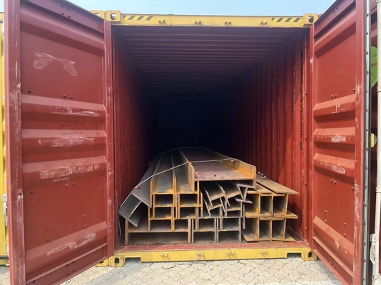 Material de construcción Casa de acero al carbono con vigas estructurales laminadas en caliente 10 X 10 6m de acero suave con vigas de sección H I
