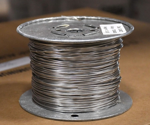 304 316 201 316 l 430 420 309 S alambre enrollado de acero inoxidable brillante 410 ss alambre 0,13 mm alambre de acero inoxidable para fabricación