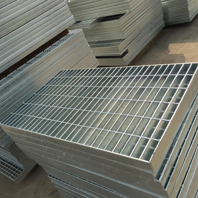 Materiales de construcción metálicos triturado en caliente 30 x 3 mm de acero galvanizado